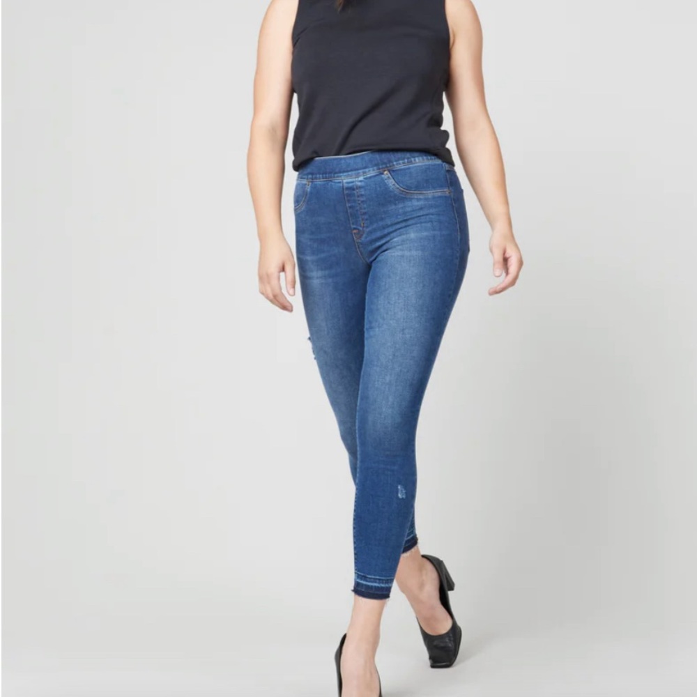 SPANX Distressed Ankle Skinny Jeans, Medium Wash (NWT)